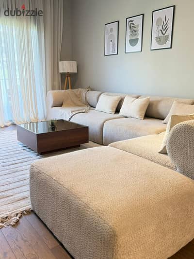 شقة 2 غرفة | غرفة مربية للإيجار في سوديك فيليت | Fully Furnished | Pool & Landscape View