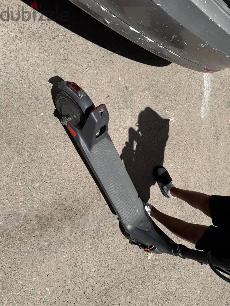 Xiamoi electric scooter 4