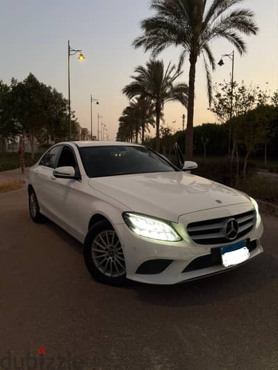 Mercedes-Benz C180 2020