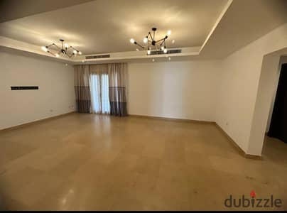 Luxury Apartment for Rent in Cairo Festival City Compound (CFC), Fifth Settlement    Second Floor    Area: 190 sq m    3 Bedrooms, including a Master