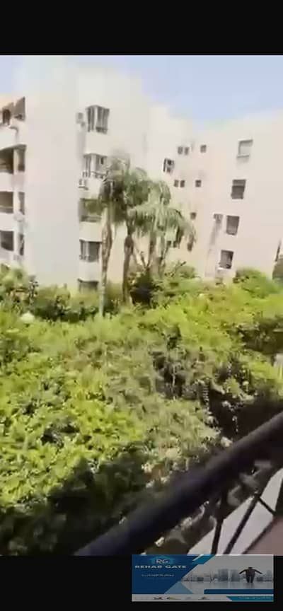  Apartment for Rent in Al Rehab City    Phase 3 - Al Rehab City  Area: 111 sqm First floor   3 Bedrooms  2 Bathrooms  Spacious rec