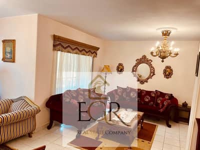 Ground floor with private garden for rent furnished at a special price