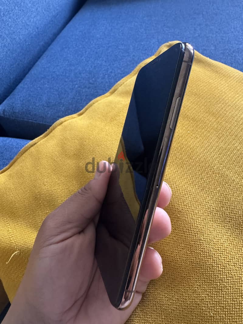 iPhone xs 2