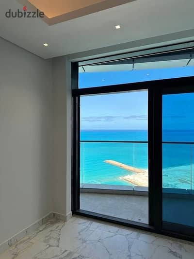 Apartment ready for immediate residence in Mazarin directly in front of the Alamein Towers with a distinctive view of the lagoon