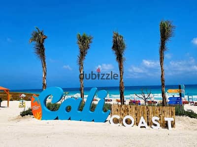 شاليه متشطب بالكامل فيو خيالي علي البحر و كريستال لاجون فى قرية كالي كوست ( cali caost ) راس الحكمة بخصم كبير على سعر الشاليه