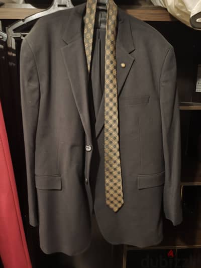 Black suite