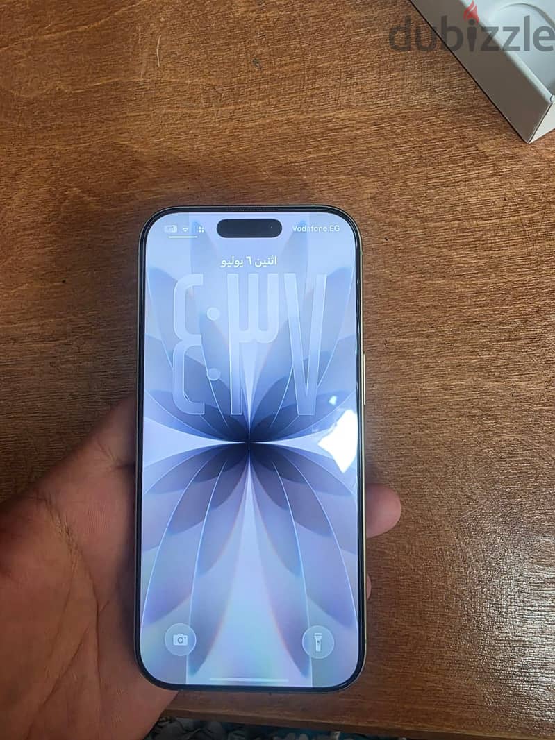 iPhone 17 6