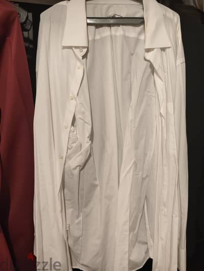 2 long sleeve shirts