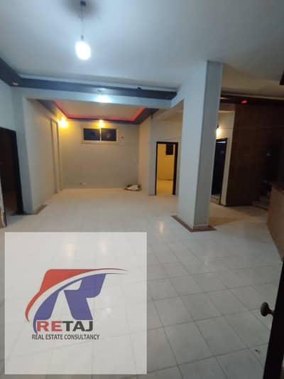 Basement for rent, suitable for administrative or residential use, 250 square meters, in the First District, Fifth Settlement.
