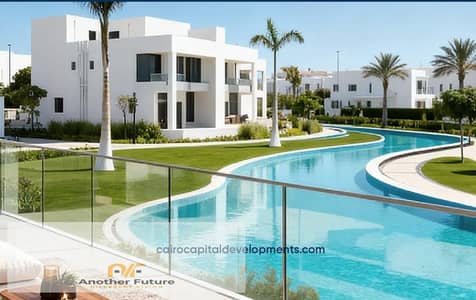 An exceptional villa in the most prestigious compound in the Green Belt, just two minutes from the Dahshur Link.