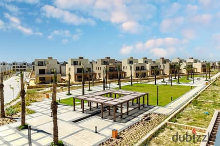 تاون هاوس 230م بموقع مميز في بالم هيلز الإسكندرية