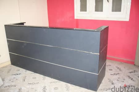 كونتر استقبال كبير