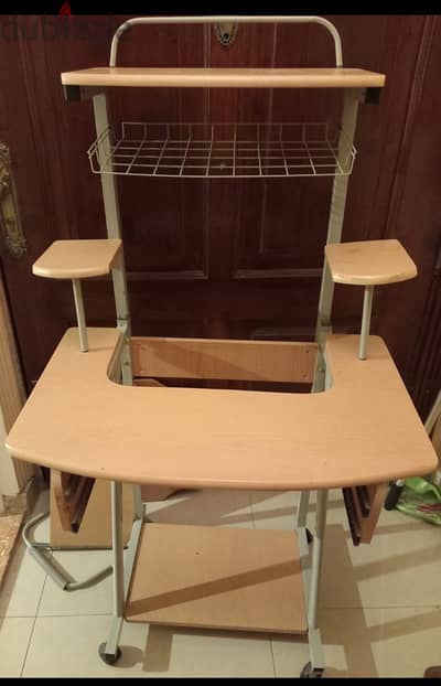 Computer Desk - مكتب كمبيوتر