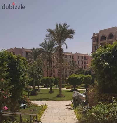 شقة للايجار المفروش 90 متر خطوات لمسجد طلعت مصطفي مكيفة بالكامل قرب بوابة 17 و 19 والخدمات في المرحلة الخامسة الكوندو الرحاب Phase 5 Al Rehab