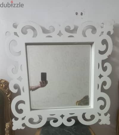 اتنين مرايا خشب
