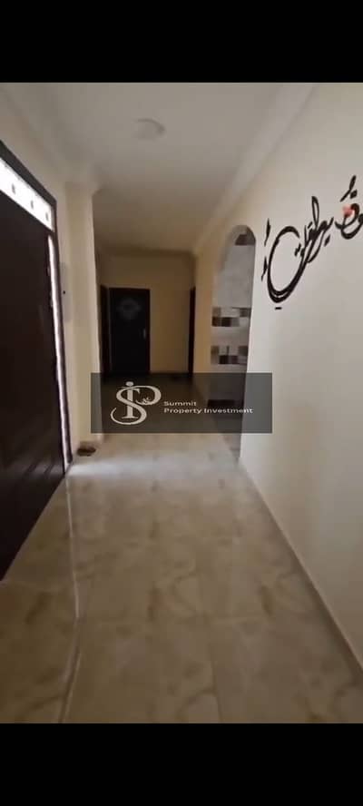 شقة للبيع في المجاورة 21 مساحة 200 متر الدور الرابع تشطيب الترا سوبر لوكس العاشر من رمضان