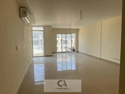 Luxury 3 Bedroom Apartment with Landscape View