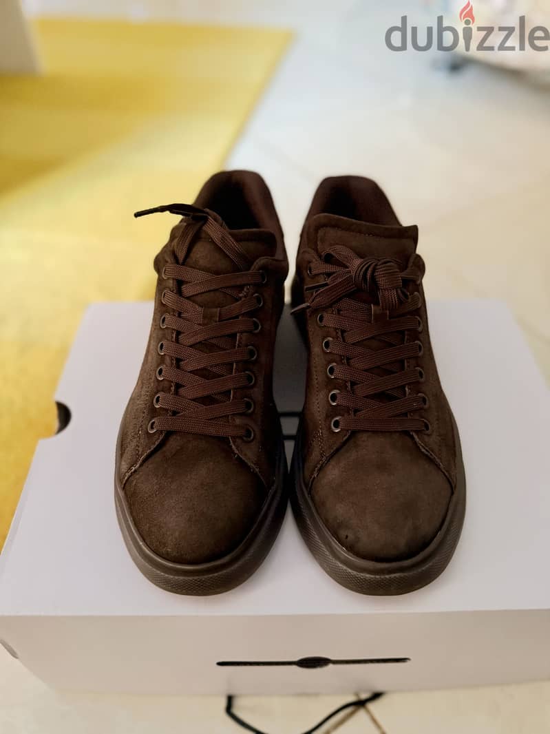 ALDO SHOES SIZE 42 1