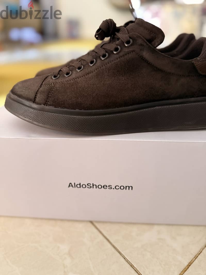 ALDO SHOES SIZE 42 2