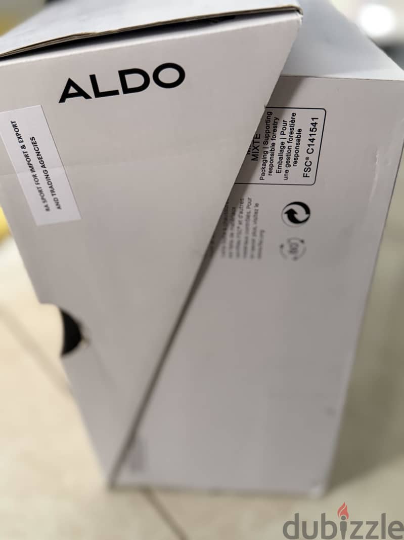 ALDO SHOES SIZE 42 5