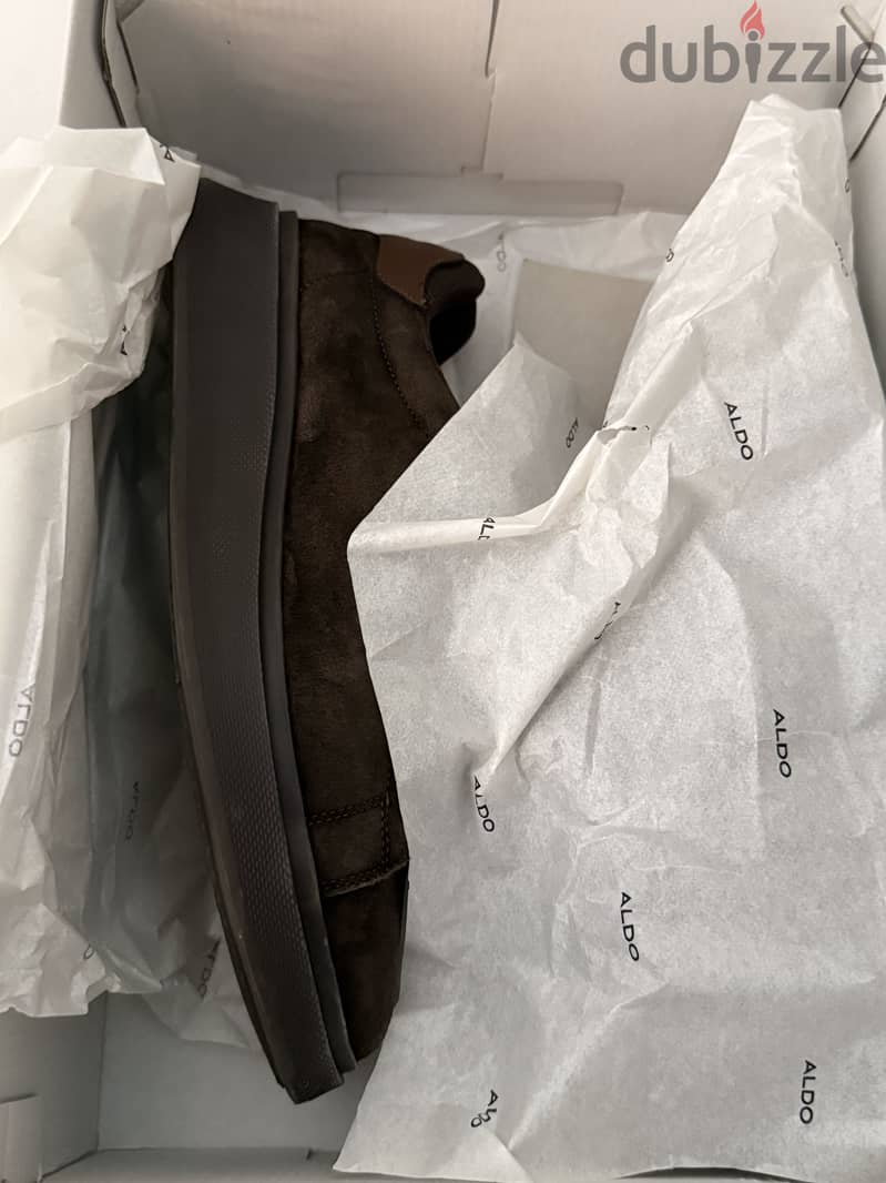 ALDO SHOES SIZE 42 9