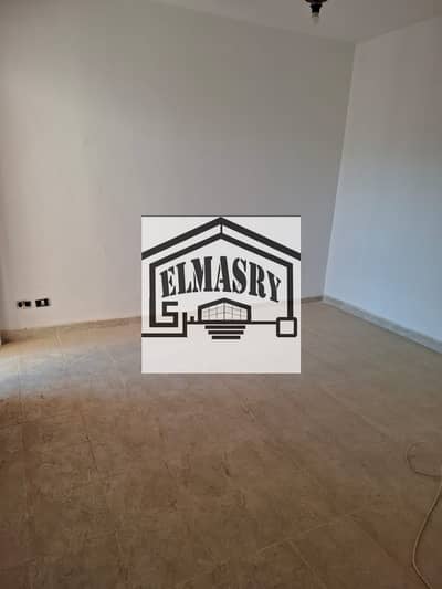 متاح بسعر لقطه شقة مساحه 110 متر للبيع في تمييز موقع بالرحاب المرحله الخامسه التجمع الأول Rehab city, new cairo