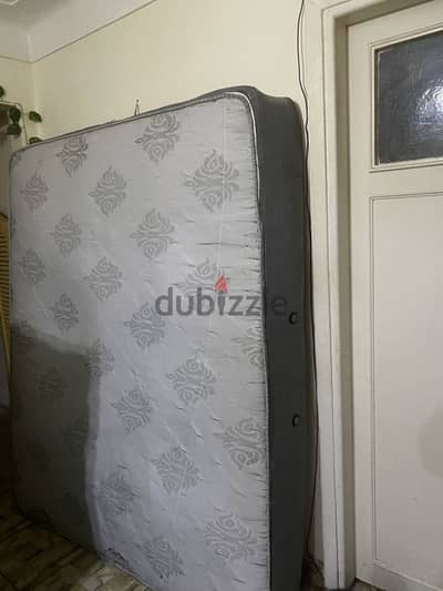 مرتبة مستعمل للبيع