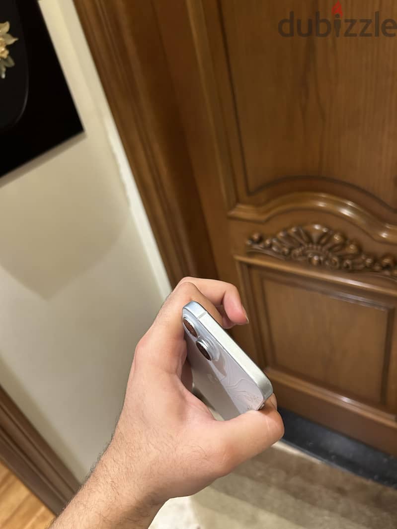 Apple - iPhone 15 5