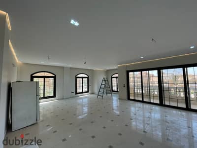 Luxurious apartment for rent in the first neighborhood with a panoramic view of Al-Shweifat Street