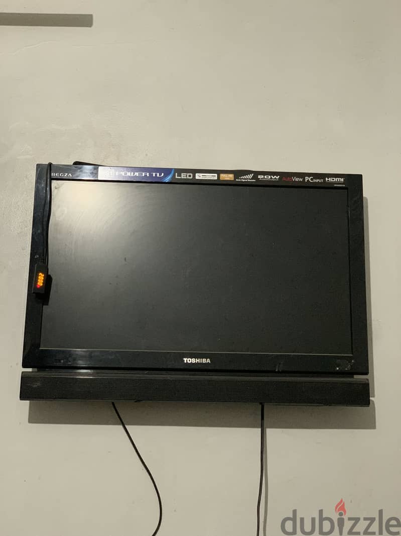 TV toshiba 3
