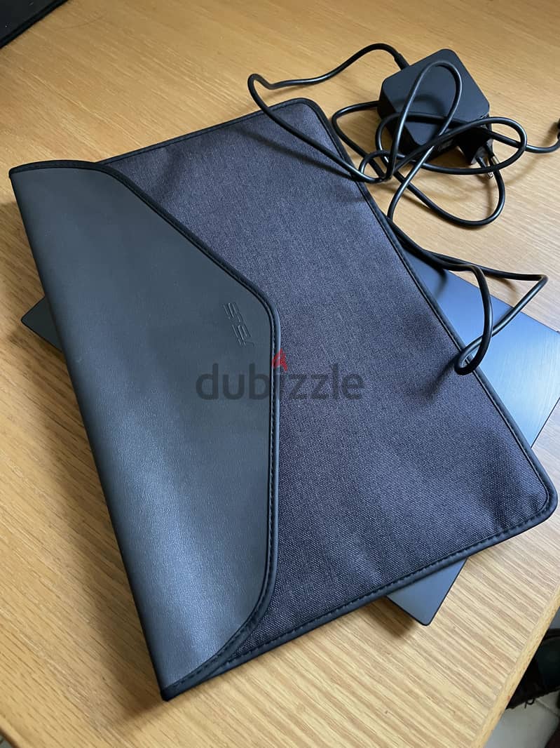 ASUS Zenbook 13 OLED 2
