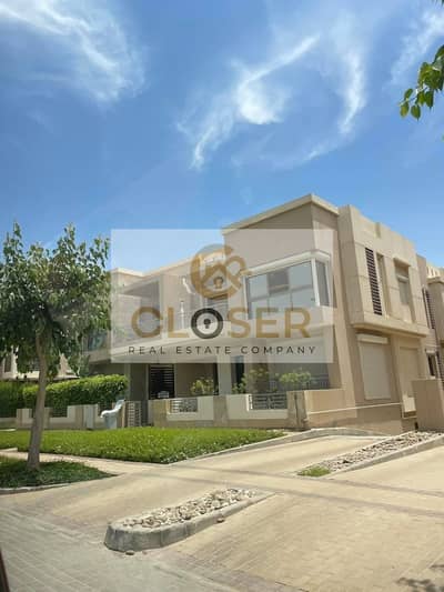 Last townhouse for sale in Taj City compound with a 54% discount