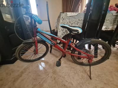 عجله مقاس ١٦