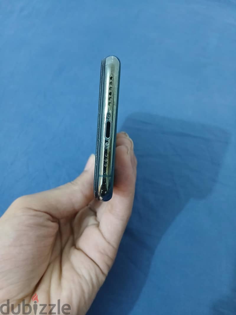 Apple - iPhone 11 Pro 5