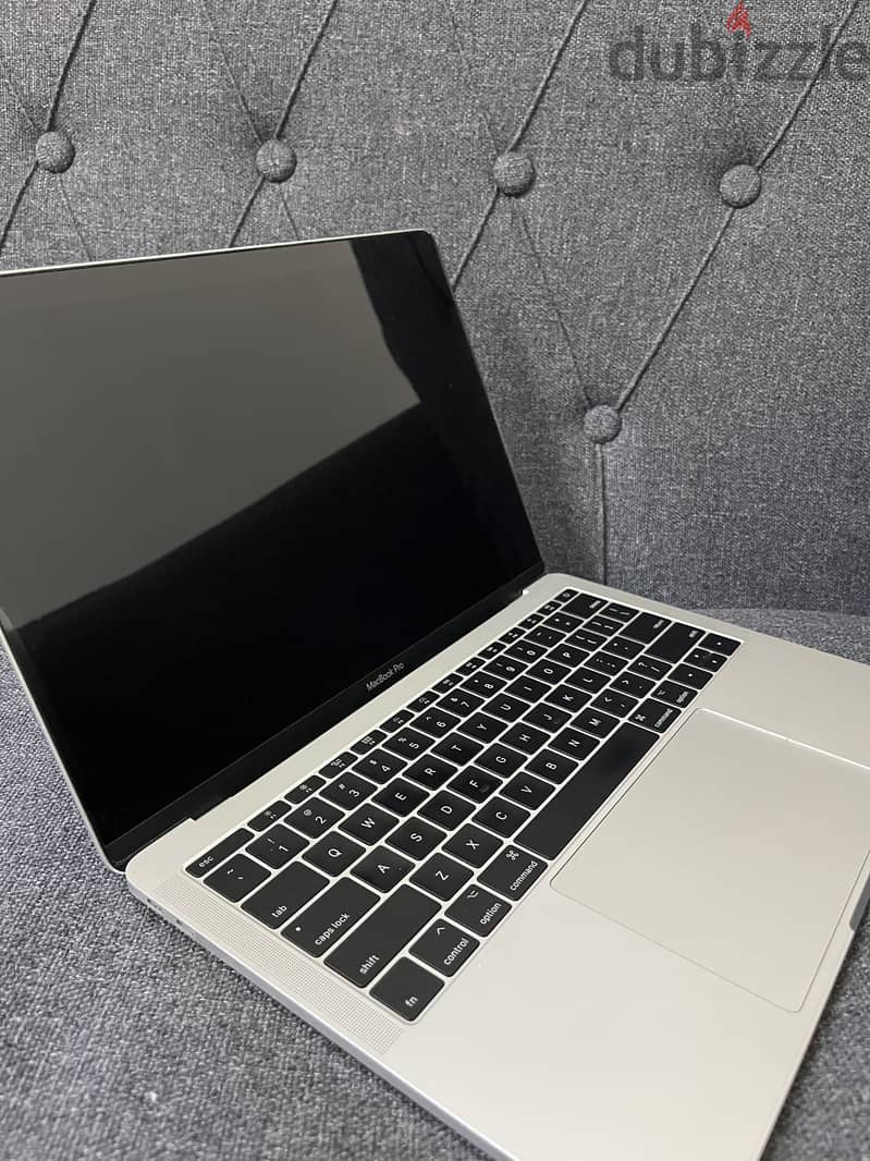 Macbook pro2017 1