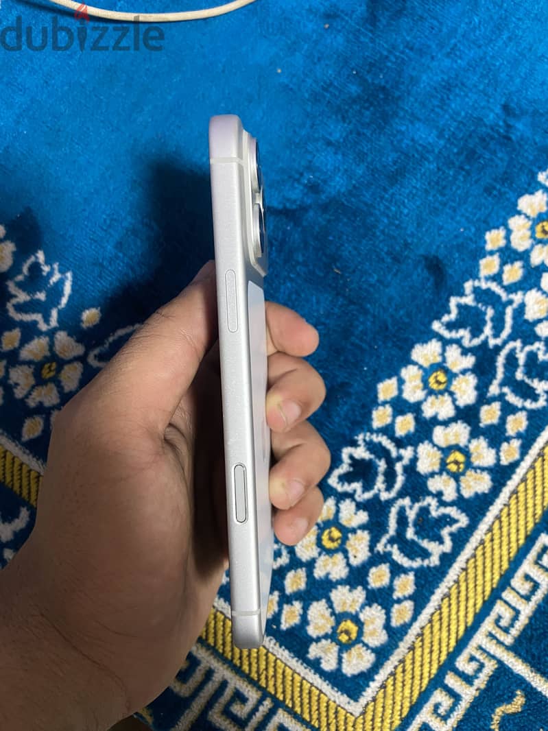Apple - iPhone 17 Pro Max 4