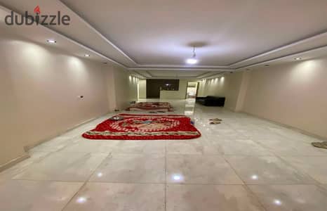 180 meter apartment, second floor, licensed, 20 meter street, ultra super lux, Al-Lubaini, Al-Haram, Awlad Rajab