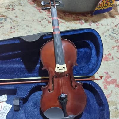 كمان فتنس للبيع مقاس ٤/٤ حالة ممتازة Fitness Violin