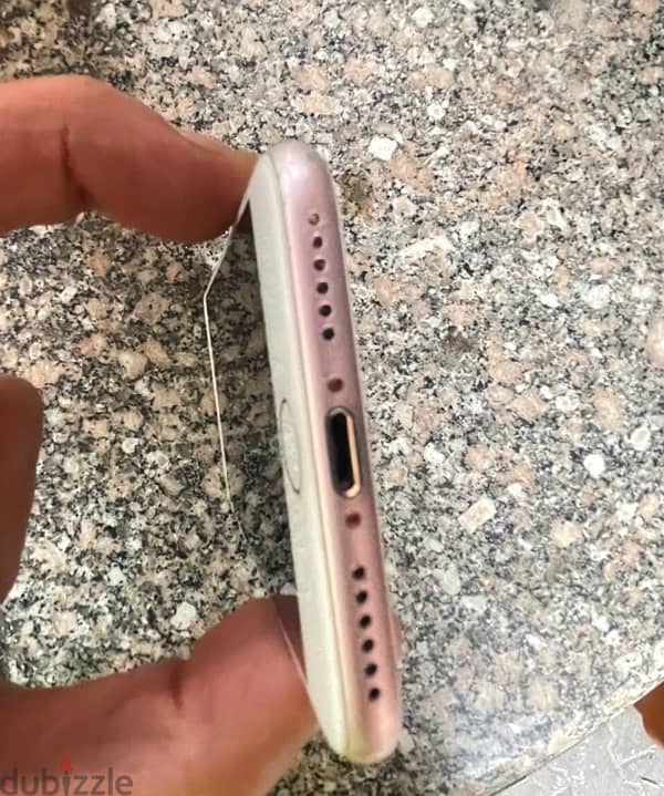 iPhone 7 (128) 1