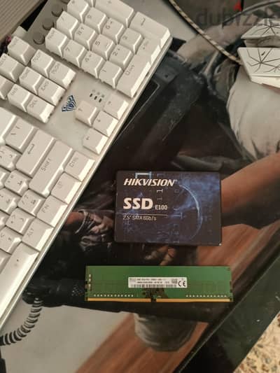 هارد SSD 128 هيلث 100% + 8جيجا رام DDR4