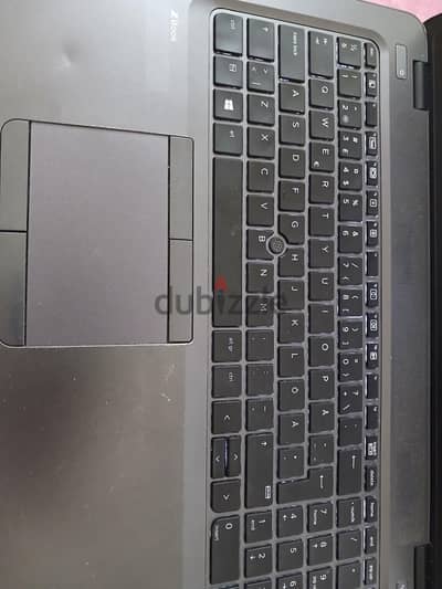 لاب توب  الشغل لساعات طويلة