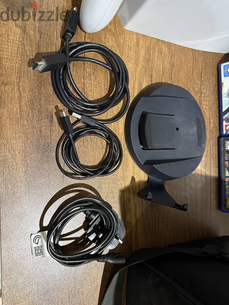 PS5 CD Version (One Joystick + 2 CDs) & PS5 Bag 4