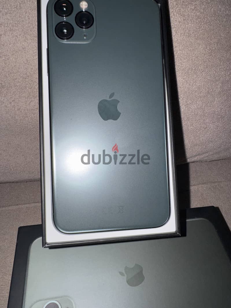Apple - iPhone 11 Pro Max 1