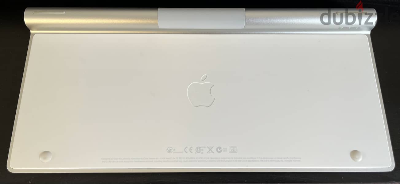 Apple Magic Keyboard (battery powered) 1