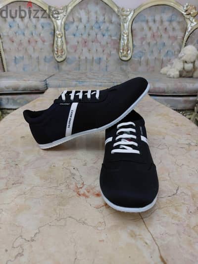 caiwal shoes