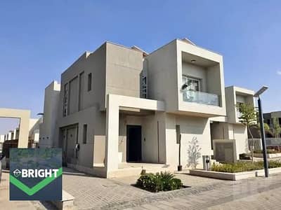 افضل اوفر متاح الان - ل فيلا مستقله 265م - 3 غرف - فيو لاند سكيب  - بمقدم واقساط مرنه ف باديه بالم هيلز - والسعر شامل الصيانه _ Badya palm hills