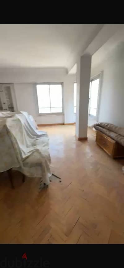 فرصه. متميزه. ب ارقى مناطق النزهه الجديده