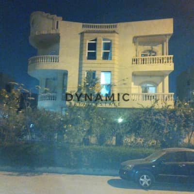 156M Fully Finished Apartment in a Villa for Sale – Sheikh Zayed - Main Street