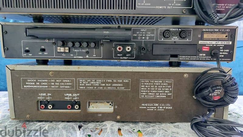Akai AM-U330 9