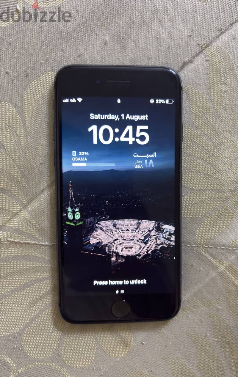 Apple - iPhone 8 1